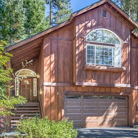 Villa Sugar Pine Haus